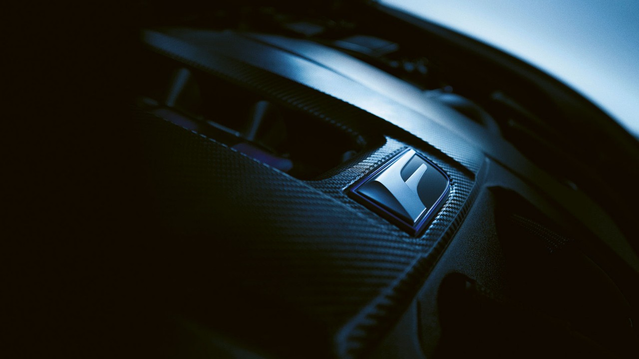 The Lexus F Sport logo